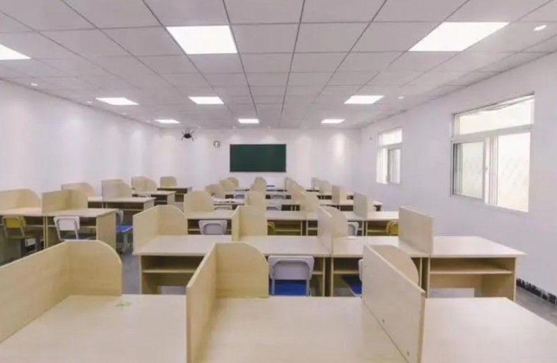 四川水电工培训班多少钱