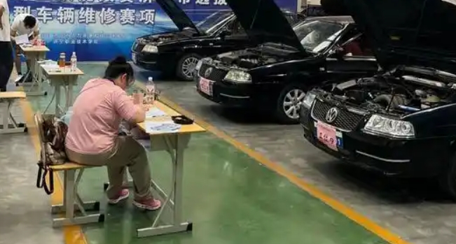 乐山汽车技能培训多少钱