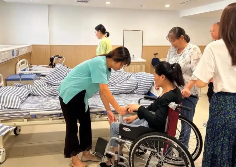 眉山养老护理员培训学校哪家好