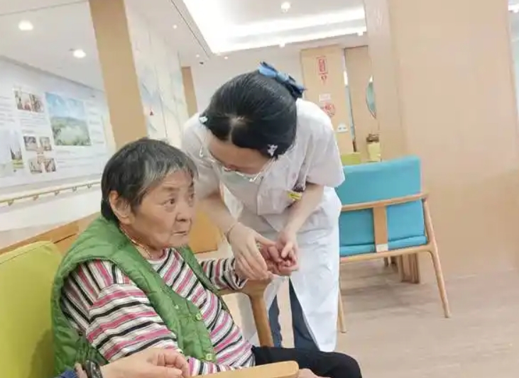 绵阳养老护理员证多少钱