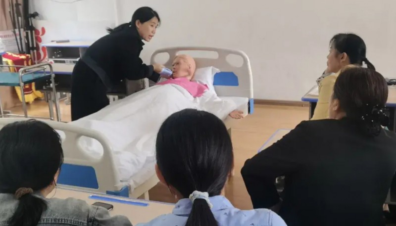 自贡养老护理员培训学校哪家好