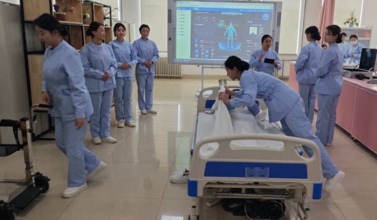 广元养老护理员证在哪报考