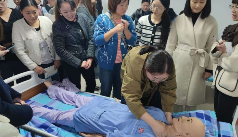 遂宁养老护理员证怎么考