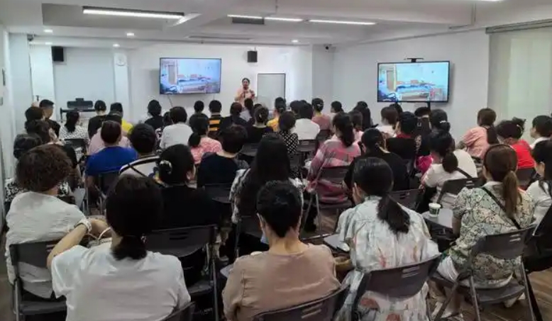 南充养老护理员培训学校哪个好