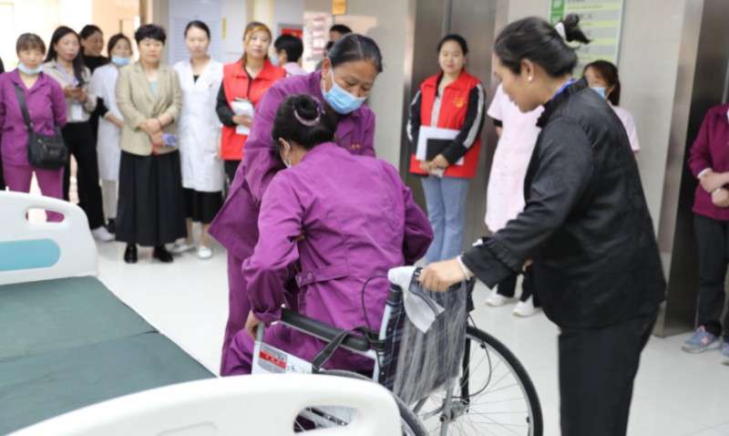 雅安养老护理员培训机构哪个好