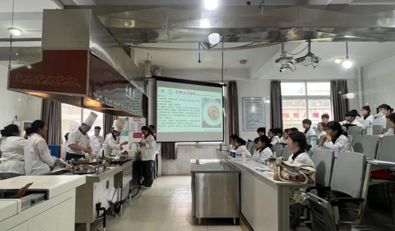 成都公共营养师培训班多少钱