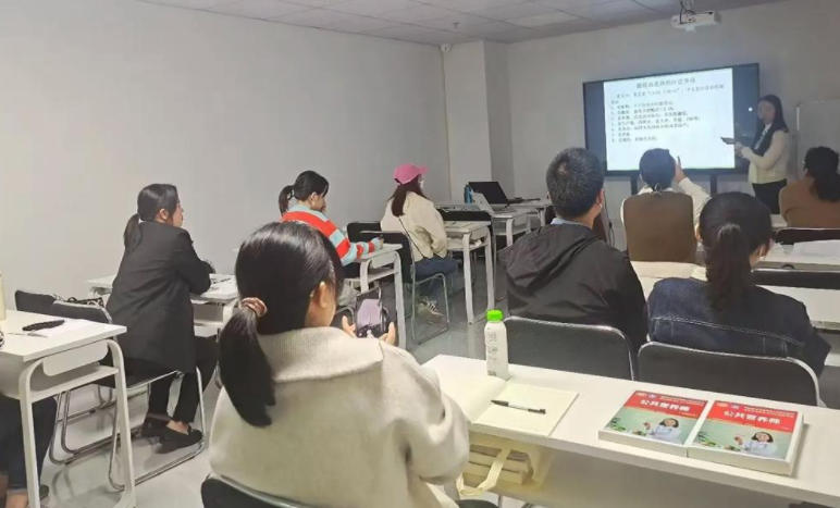 巴中公共营养师证书多少钱